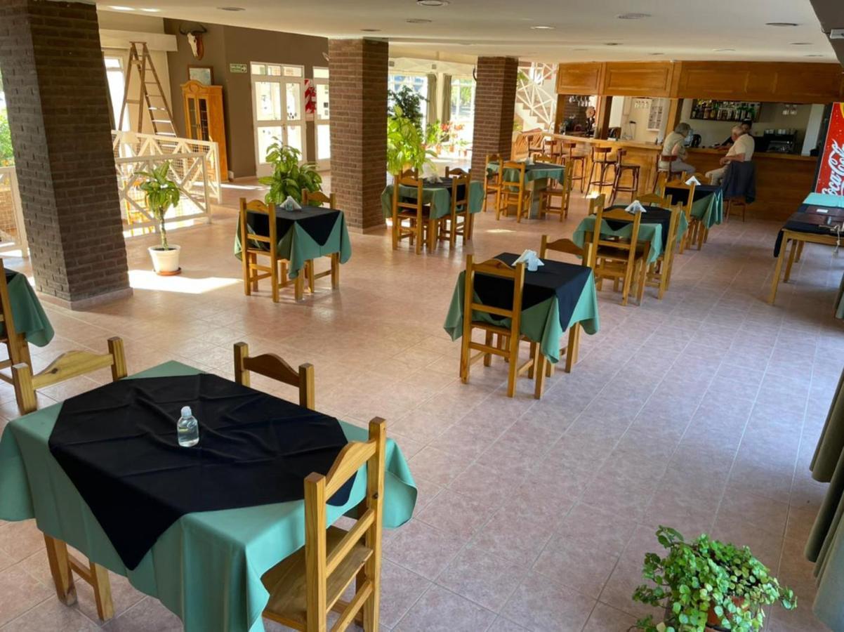 Hosteria Lago Cardiel Hotel Gobernador Gregores Eksteriør billede